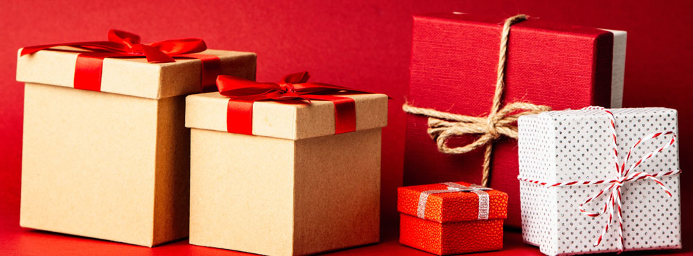 10 Seriously Awesome Gift Ideas for Co-workers